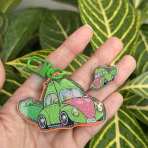 Treecko Keychain and pin pack