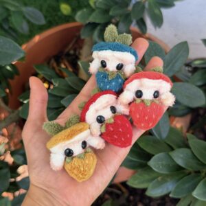 Small fresias (PRE-ORDER)